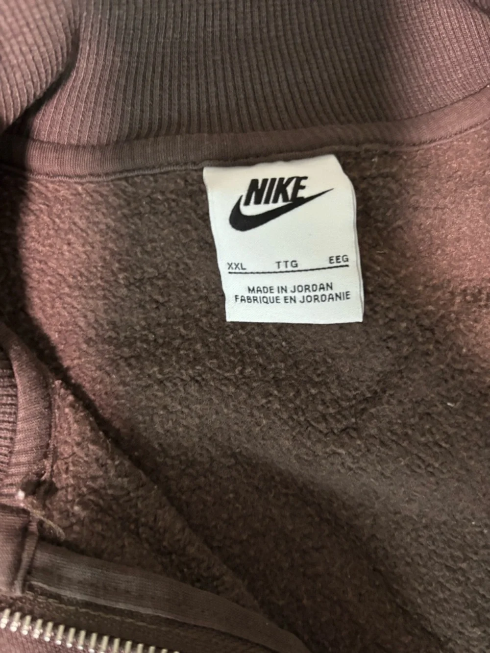 Nike Women's Chocolate Brown Quarter-Zip Cropped Plus Sweatshirt